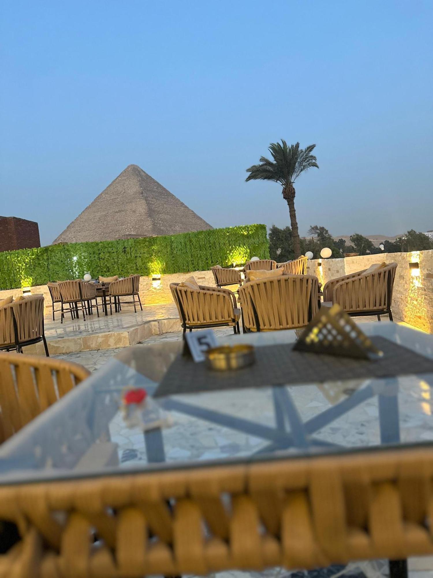 Golf Pyramids View Hotel Kafrat al Jabal Luaran gambar