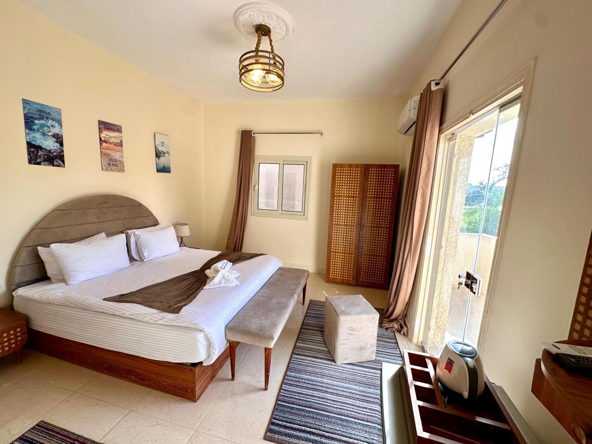 Golf Pyramids View Hotel Kafrat al Jabal Luaran gambar