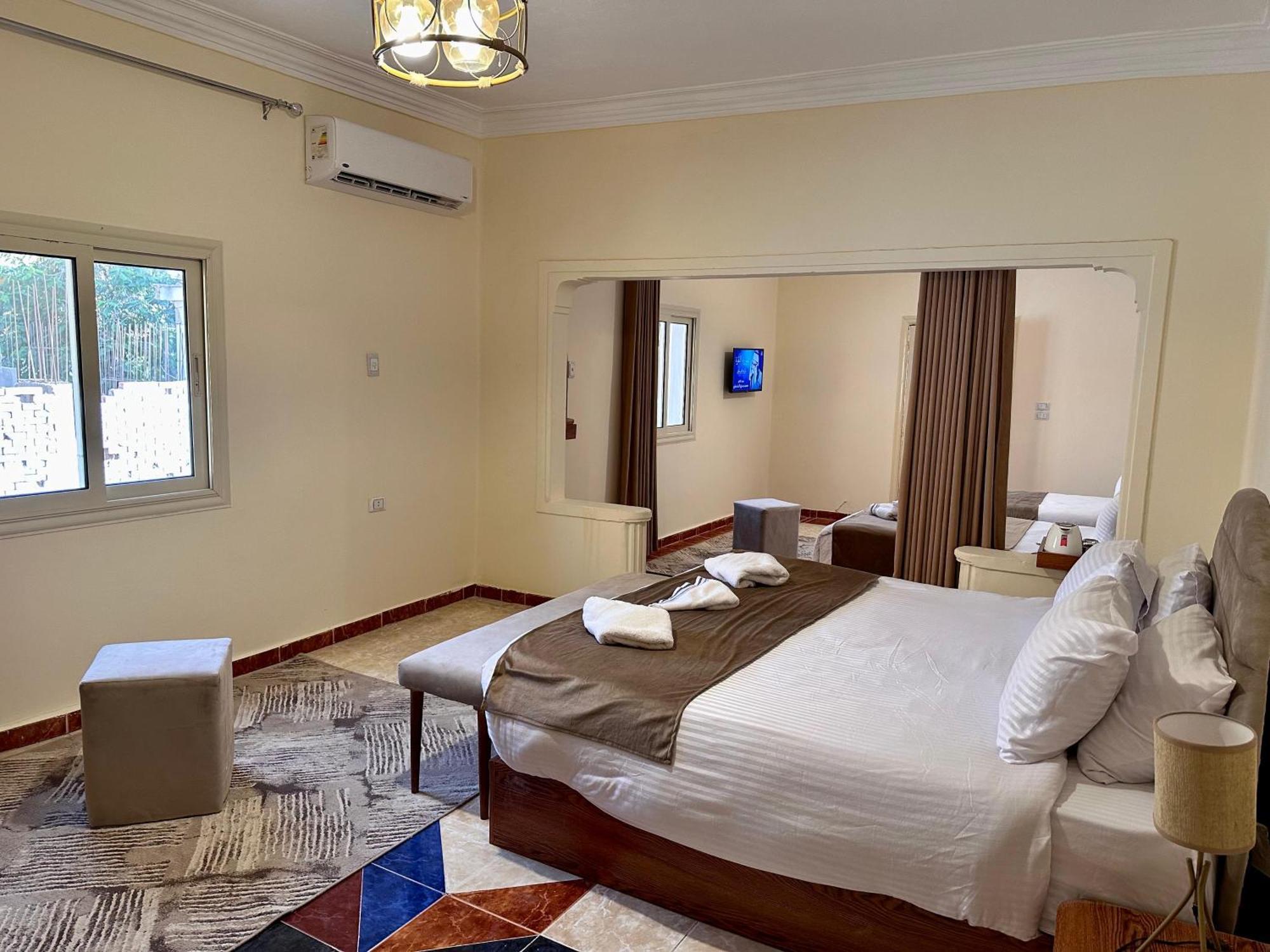 Golf Pyramids View Hotel Kafrat al Jabal Luaran gambar